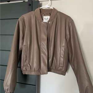 Abercrombie cropped bomber jacket
